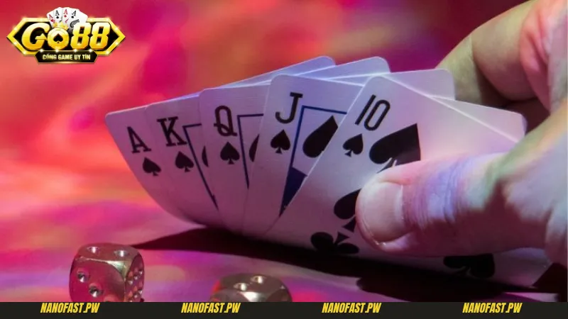 Cách chơi xì dách go88 đặt cược đánh lừa đối thủ